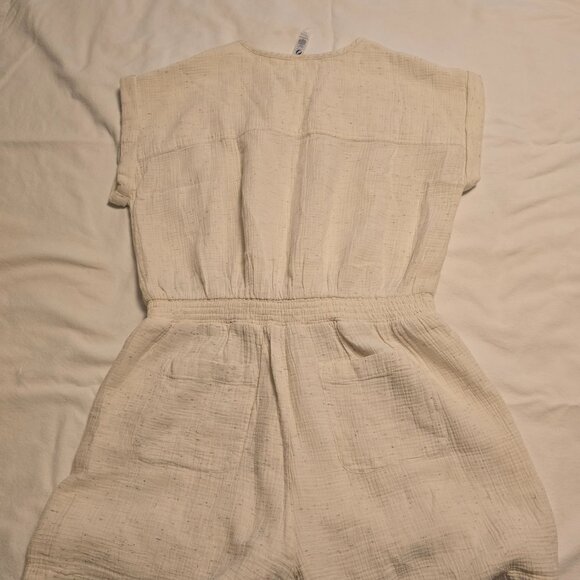 Lou & Grey Cream Casual Romper with Raglan Sleeves - Picture 4 of 4